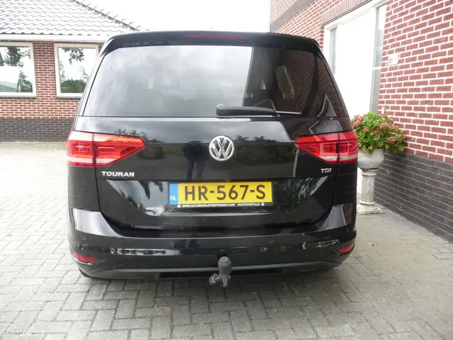 Volkswagen Touran 1.6 TDI SCR Comfortline 7p 2015 Diesel 5