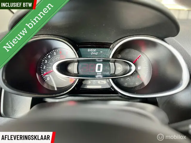Renault Clio Estate 0.9 TCe Limited 2018 Benzine 16