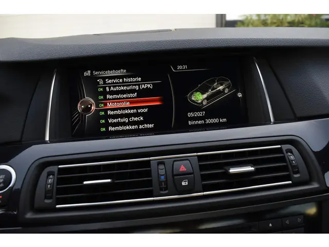 BMW 5 Serie 528i High Executive NAP 2014 Benzine 18