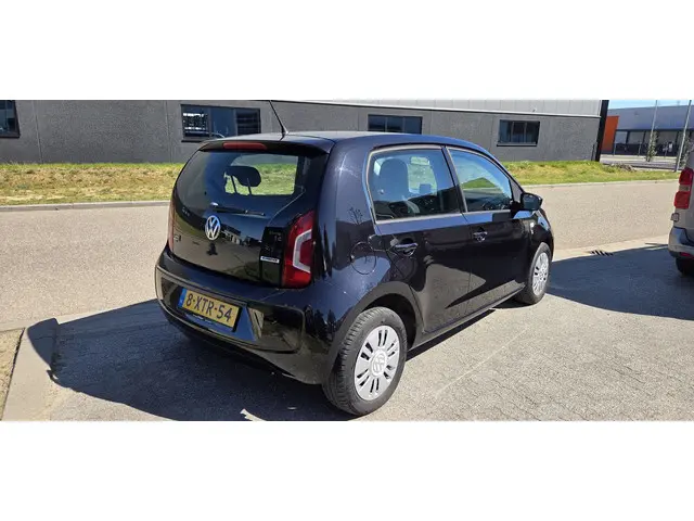 Volkswagen up! 1.0 move up! BlueMotion 2014 Benzine 6
