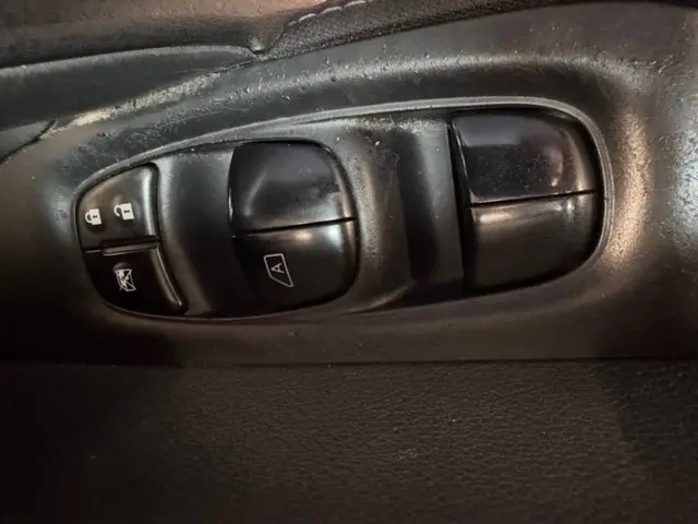 Nissan QASHQAI 1.2 Tekna 2015 Benzine 22