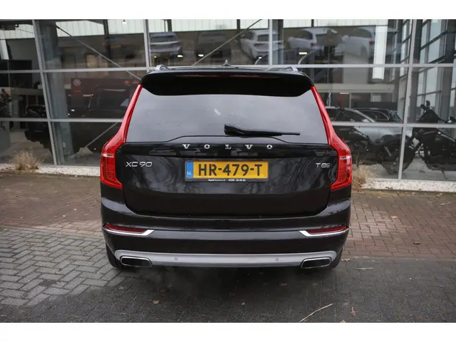 Volvo XC90 2.0 T8 TE AWD Insc. 2015 Hybride Benzine 29