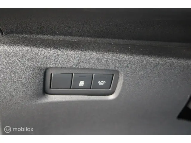 Citroën C3 1.2 PureTech Exclusive 2016 Benzine 30