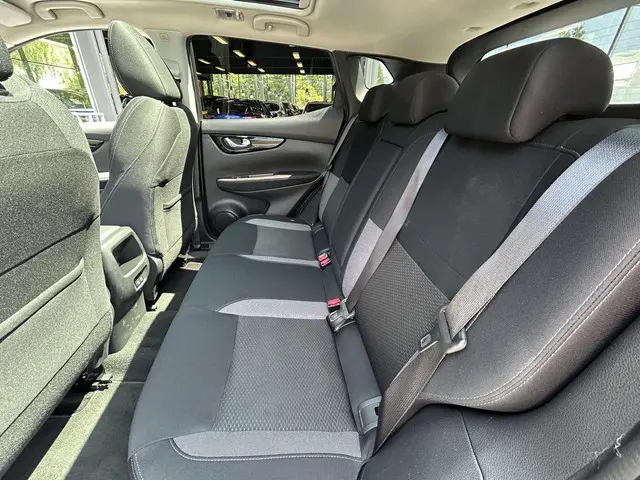 Nissan QASHQAI 1.3 DIG-T Design Edition 2021 Benzine 8
