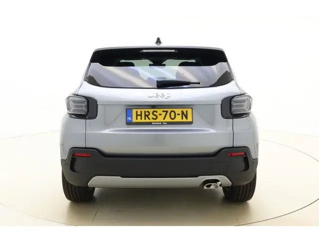 Jeep Avenger 1.2 e-Hybrid Summit 2025 Hybride Benzine 11