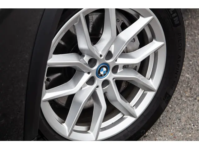 BMW X5 xDrive45e 2021 Hybride Benzine 4