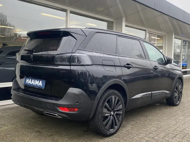 Peugeot 5008 1.2T 130pk Automaat GT 2024 Benzine 3