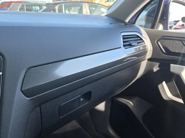 Volkswagen Tiguan 1.5 TSI ACT Highline 2019 Benzine 29