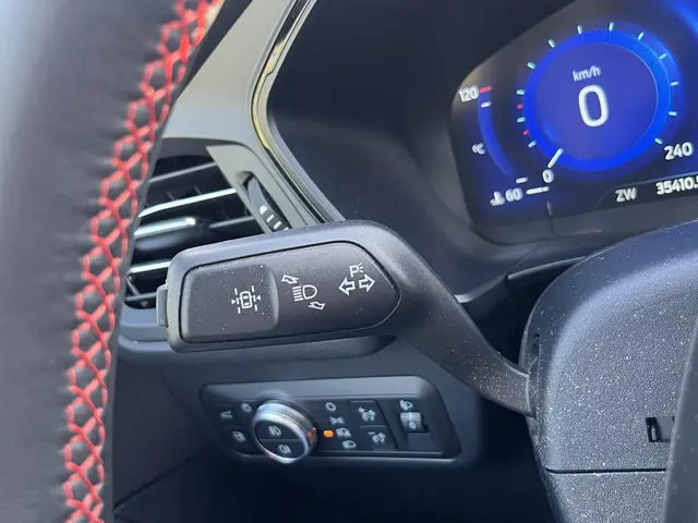 Ford Kuga 2.5 PHEV ST-Line X 2021 Hybride Benzine 27