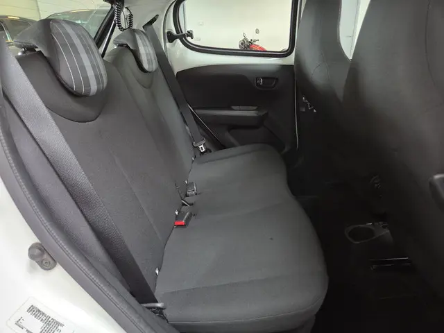 Peugeot 108 1.0 e-VTi Active 2020 Benzine 17