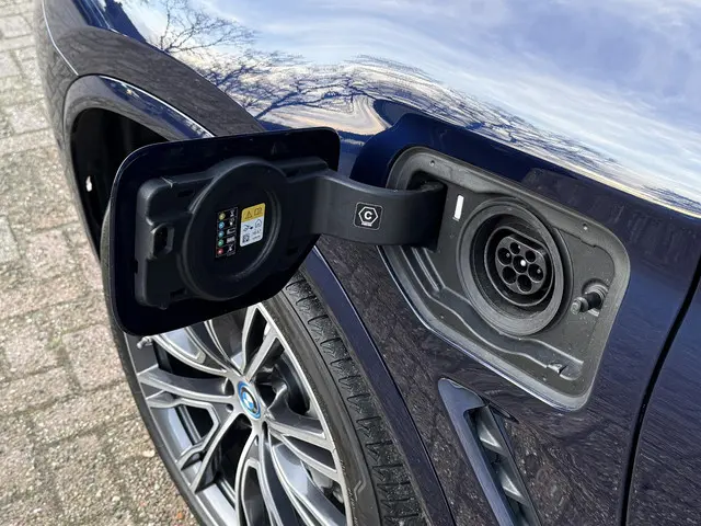 BMW X3 xDrive30e 2022 Hybride Benzine 16