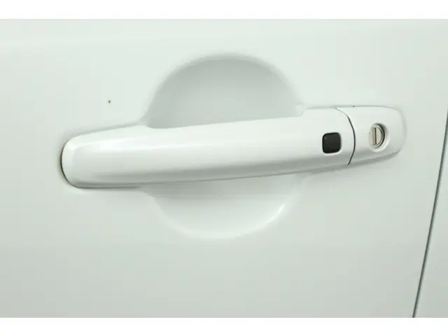 Suzuki Vitara 1.6 High Executive 2015 Benzine 39