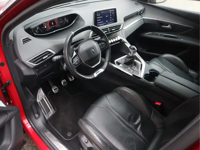 Peugeot 3008 GT Line 2019 Benzine 37