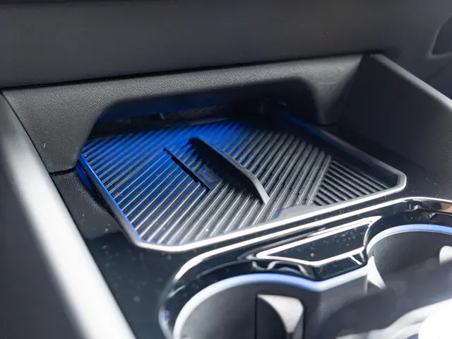 BMW M5 Sedan 2024 Hybride Benzine 38