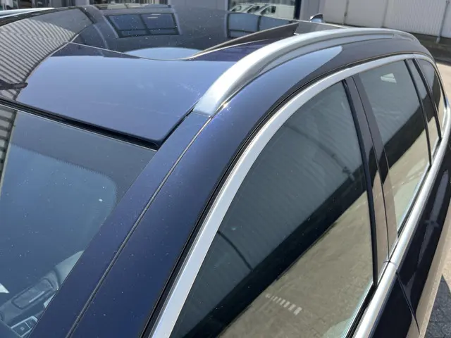 BMW 5 Serie Touring 520i High Executive 2015 Benzine 51