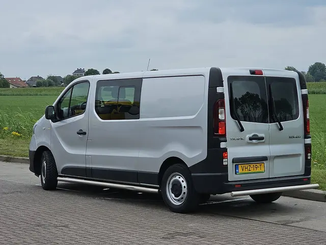 Renault Trafic 2.0 DCI 2021 Diesel 6