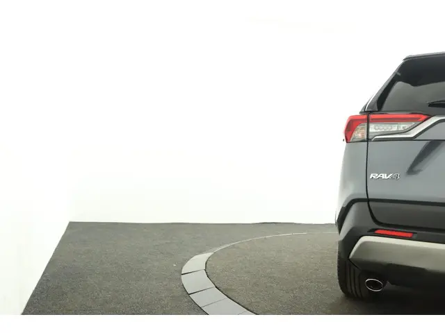 Toyota RAV4 2.5 Hybrid AWD Dynamic 2022 Hybride Benzine 40