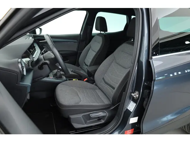 SEAT Arona 3