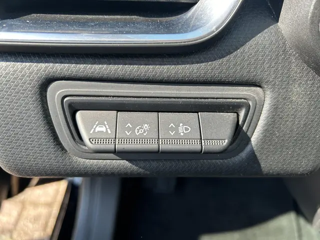 Renault Clio 1.5 dCi Intens 2020 Diesel 8