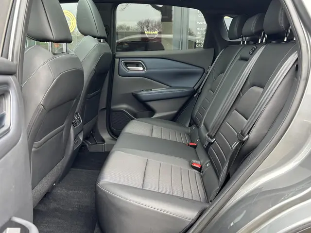 Nissan QASHQAI MHEV 140 MT Tekna 2024 Benzine 9