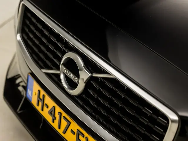 Volvo S60 2.0 T4 R-Design 2020 Benzine 35