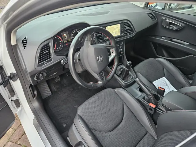 SEAT Leon 1.4 EcoTSI FR Connect 2016 Benzine 15