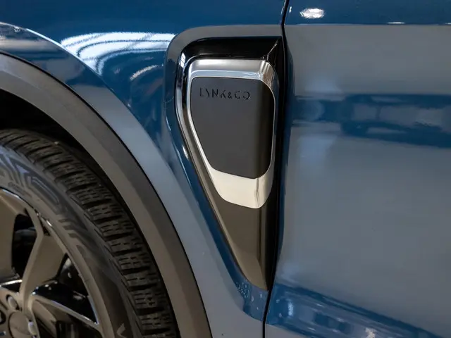 Lynk & Co 01 1.5 / 261pk / Blackstyle 2022 Hybride Benzine 19