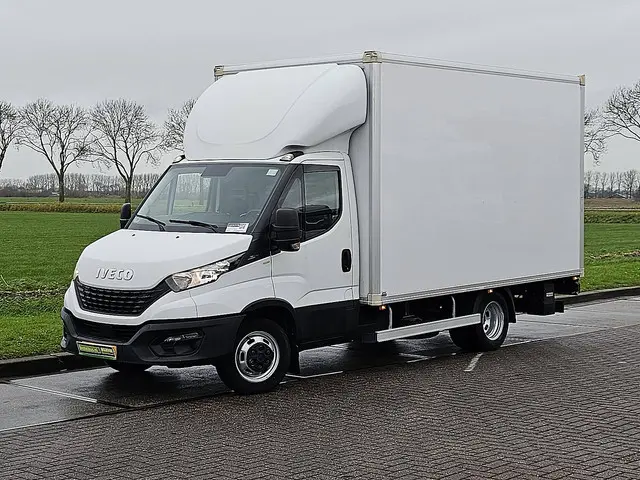 Iveco Daily 35C14 2020 Diesel 2