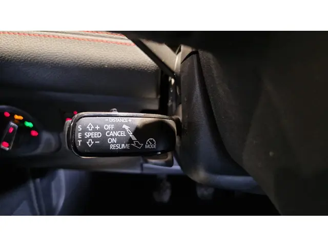 SEAT Ibiza 1.0 TSI FR Business Intense 2021 Benzine 20