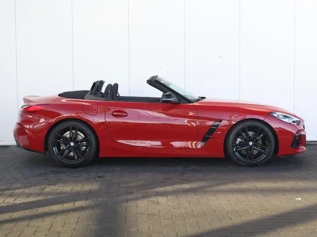 BMW Z4 Roadster sDrive20i High Executive 2021 Benzine 12