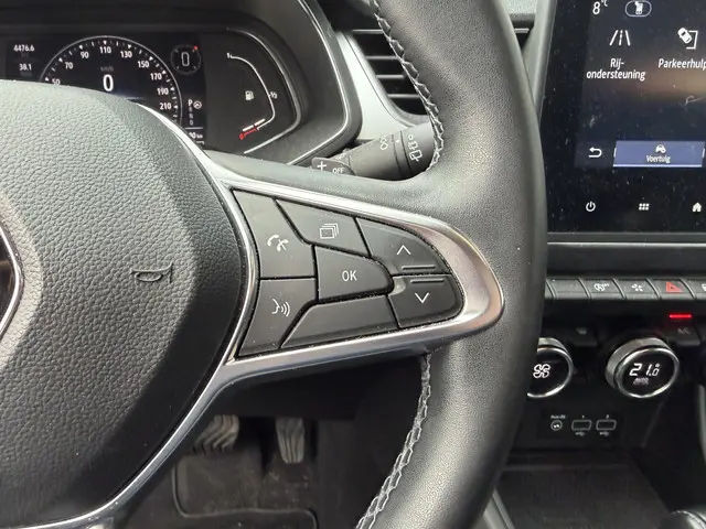 Renault Captur 1.3 TCe 140 PK Intens 2022 Benzine 19