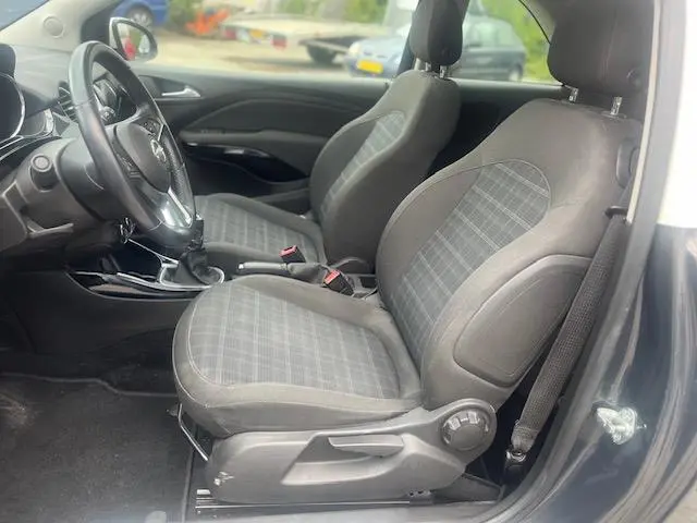 Opel ADAM VERKOCHT 2014 Benzine 18