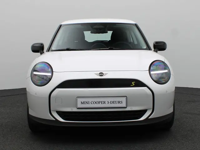 MINI Electric Cooper SE 2025 Elektrisch 3