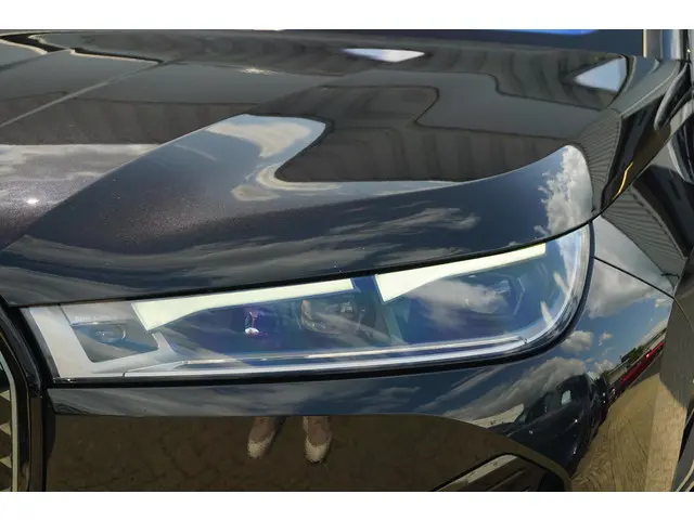 BMW iX xDrive50 2022 Elektrisch 6