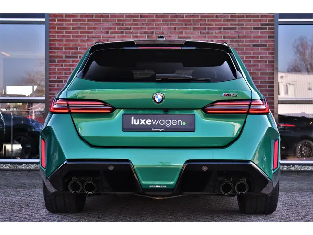 BMW M5 5-serie Touring 2024 Hybride Benzine 8
