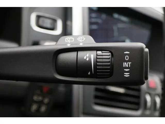 Volvo XC60 2.0 T5 FWD Summum 2014 Benzine 33