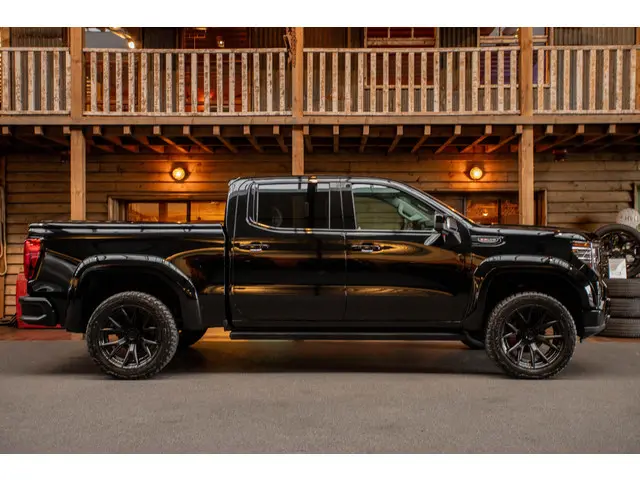 GMC Sierra Denali 6.2L V8 2024 LPG/Gas 6