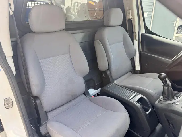 Peugeot Partner 122 1.6 HDI L1 XT Profit + 2015 Diesel 12