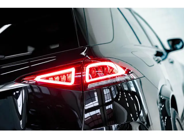 Mercedes-Benz GLE 580 Premium Plus 2022 Benzine 5