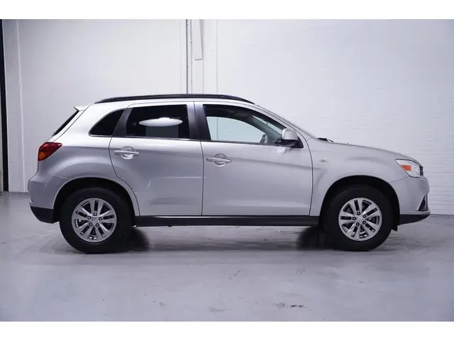 Mitsubishi ASX 1.6 Cleartec Intense 2019 Benzine 6