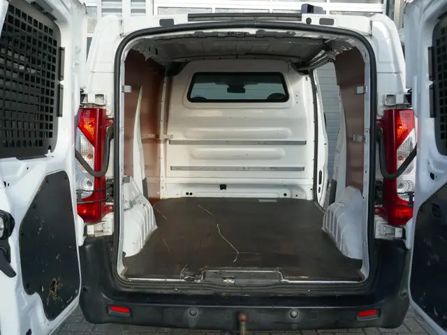 Citroën Jumpy 12 2.0 HDI L1H1 2015 Diesel 20