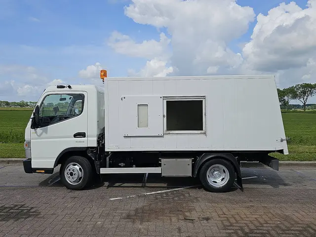 FUSO Canter 3C15 2014 Diesel 10
