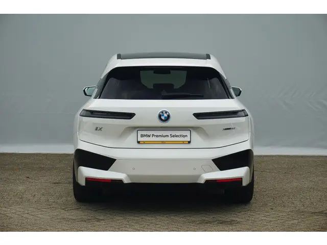 BMW iX xDrive50 2021 Elektrisch 6