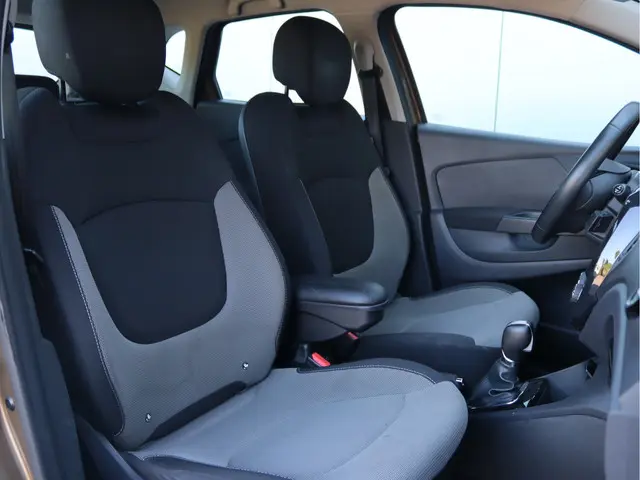 Renault Captur 1.2 TCe Dynamique 2016 Benzine 24