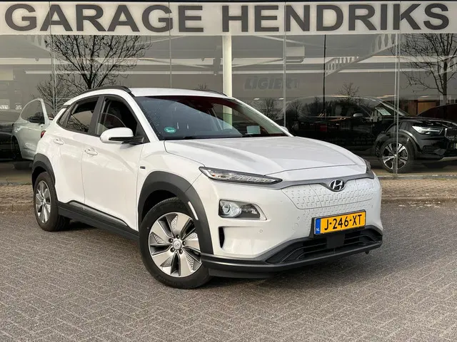 Hyundai Kona EV Premium 64 kWh 2020 Elektrisch 3