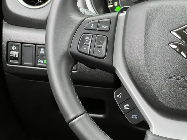 Suzuki Vitara 1.5 Hybrid Select 2025 Hybride Benzine 23