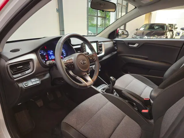 Kia Stonic 1.0 T-GDi DynamicLine 2019 Benzine 14
