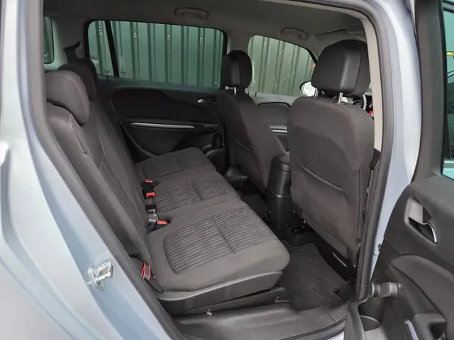 Opel Zafira Tourer 1.4 Berlin NAVIGATIE 2014 Benzine 14