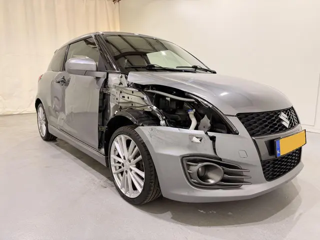 Suzuki Swift 1.6 Sport Clima/Navi 2016 Benzine 3