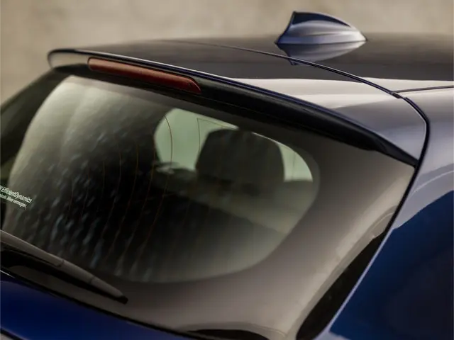 BMW 1 Serie 116i Luxury 2014 Benzine 29